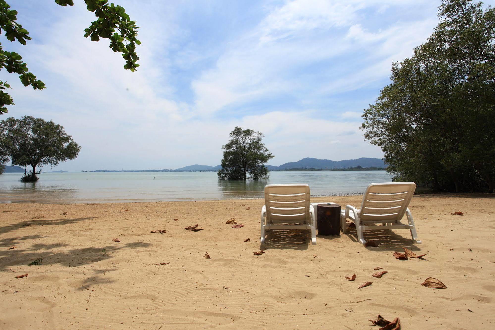 Baan Panwa Resort&Spa Buitenkant foto