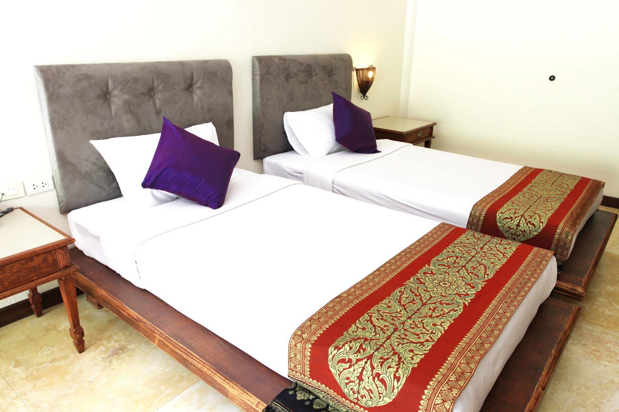 Baan Panwa Resort&Spa Buitenkant foto