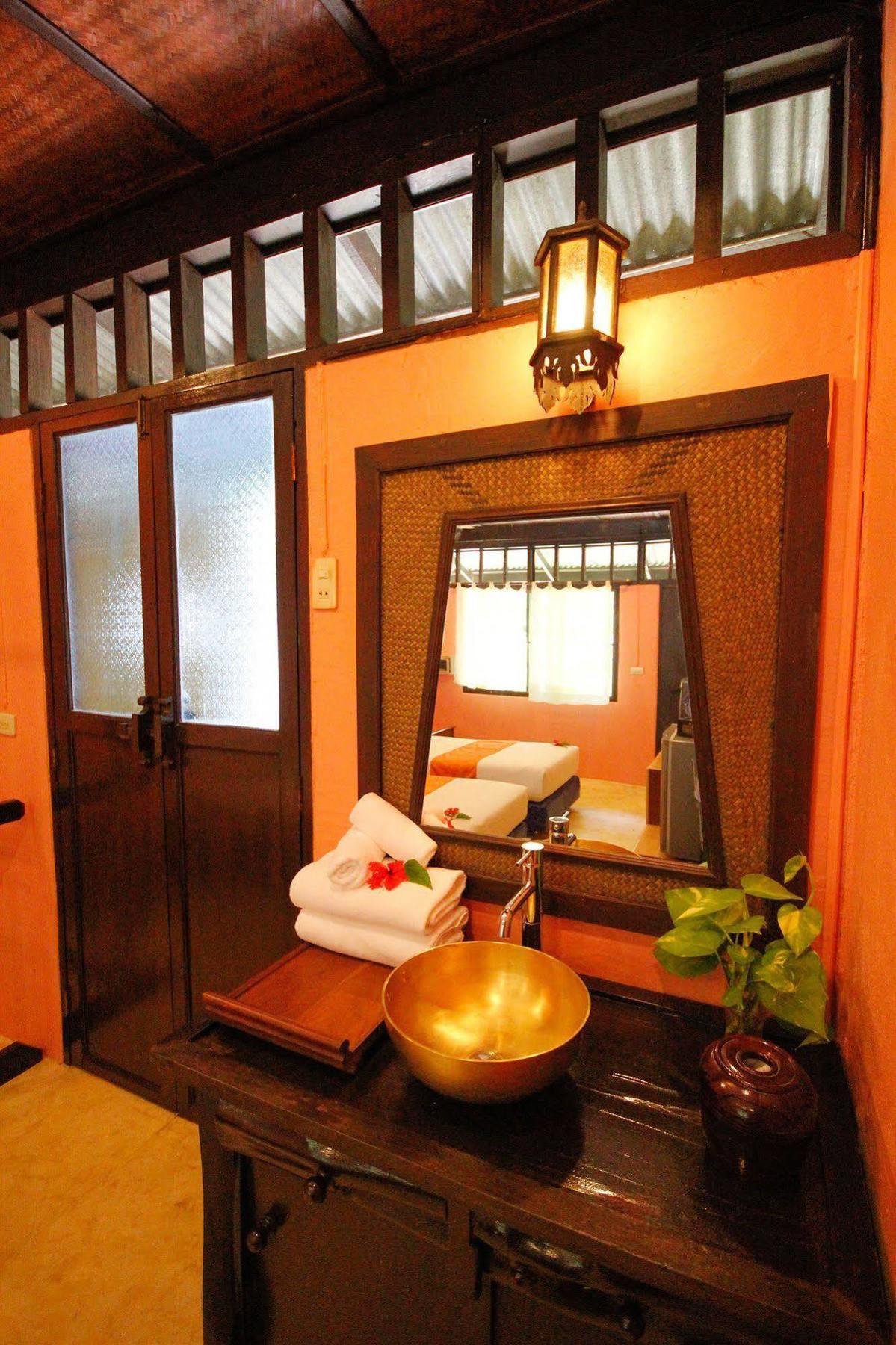 Baan Panwa Resort&Spa Buitenkant foto