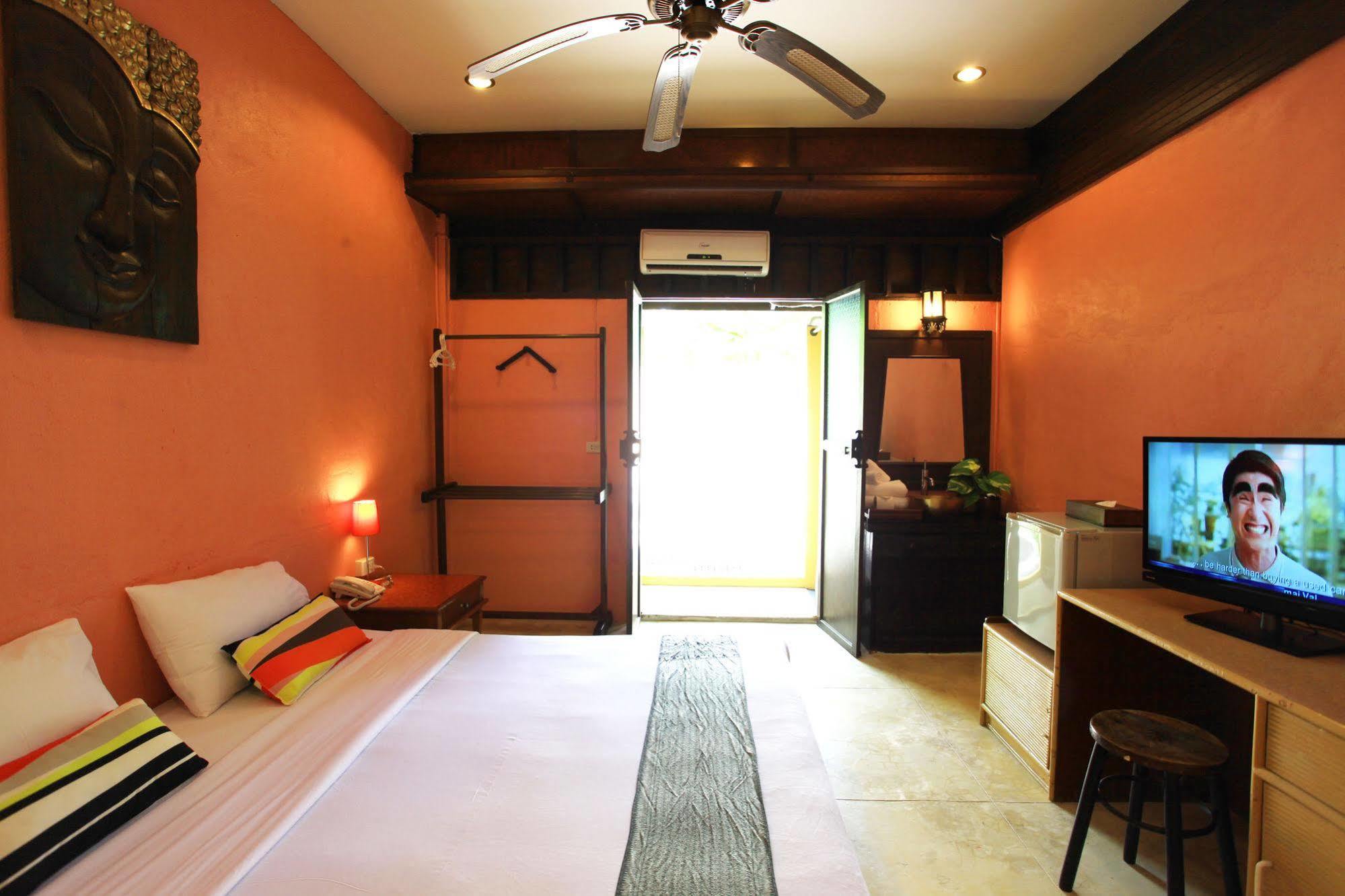 Baan Panwa Resort&Spa Buitenkant foto